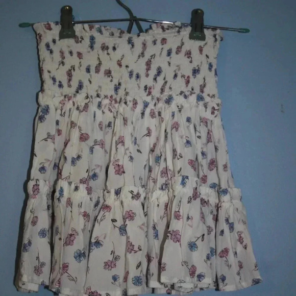 Skylar + Madison Pink and Blue Floral Print Skirt Sized Medium - Picture 10 of 14